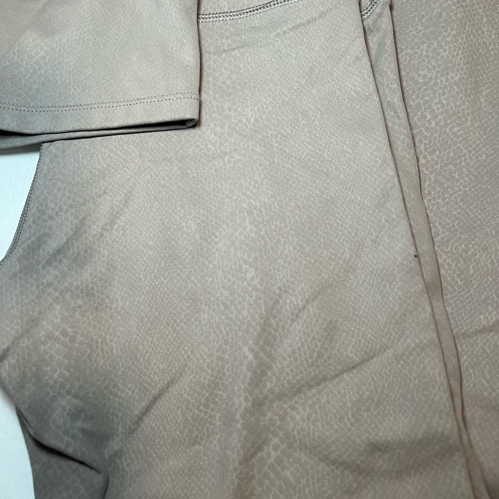 Tavi Active Snake Print Matching Set - image 2